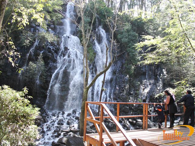 Cascada Velo de Novia — 15 km del hotel
