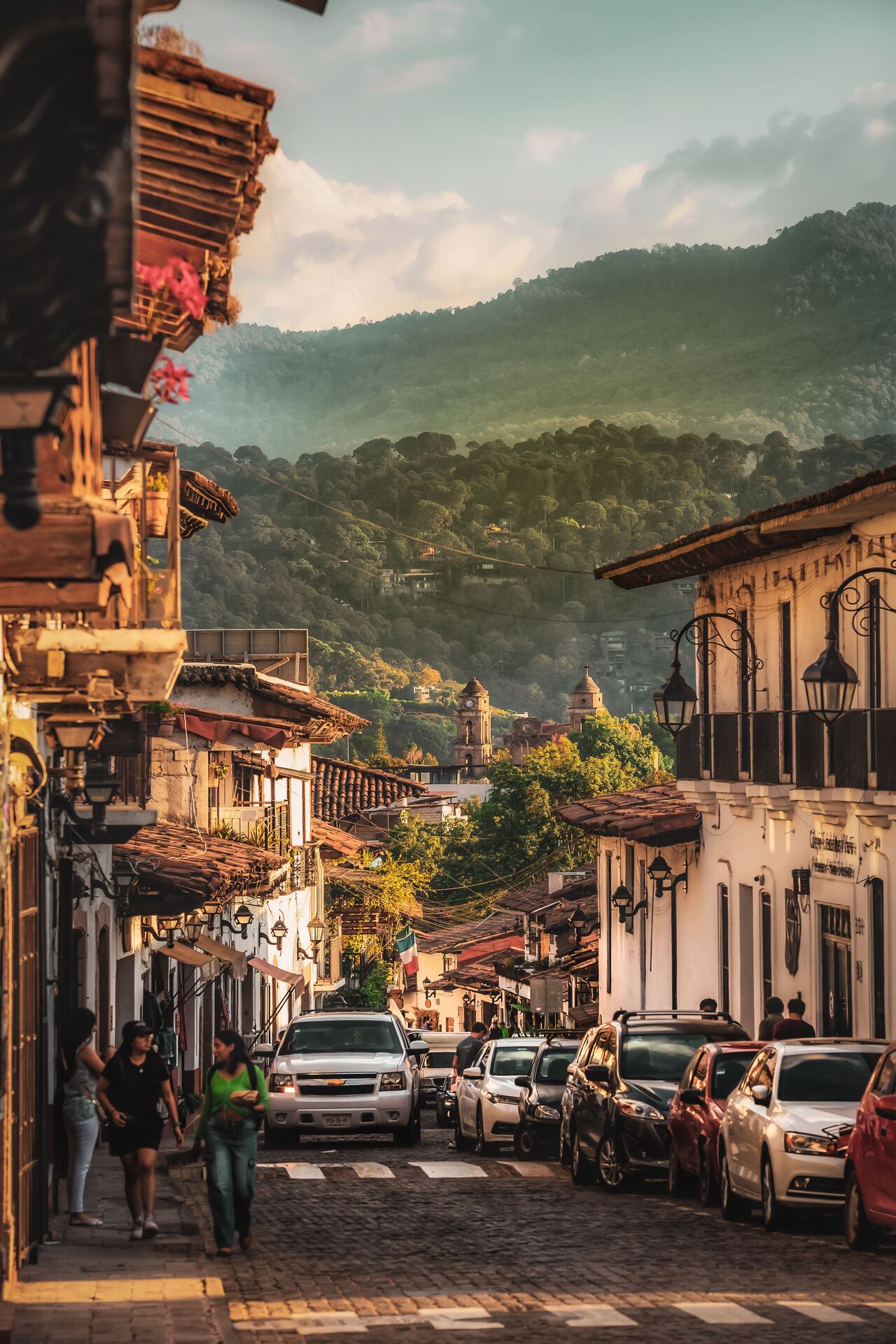 Centro Histórico de Valle de Bravo — Pueblo Mágico